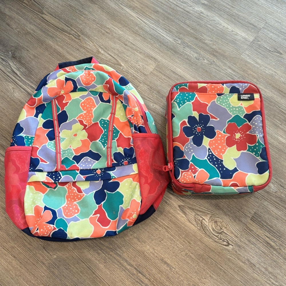 Lands End size small back pack and lunch box.